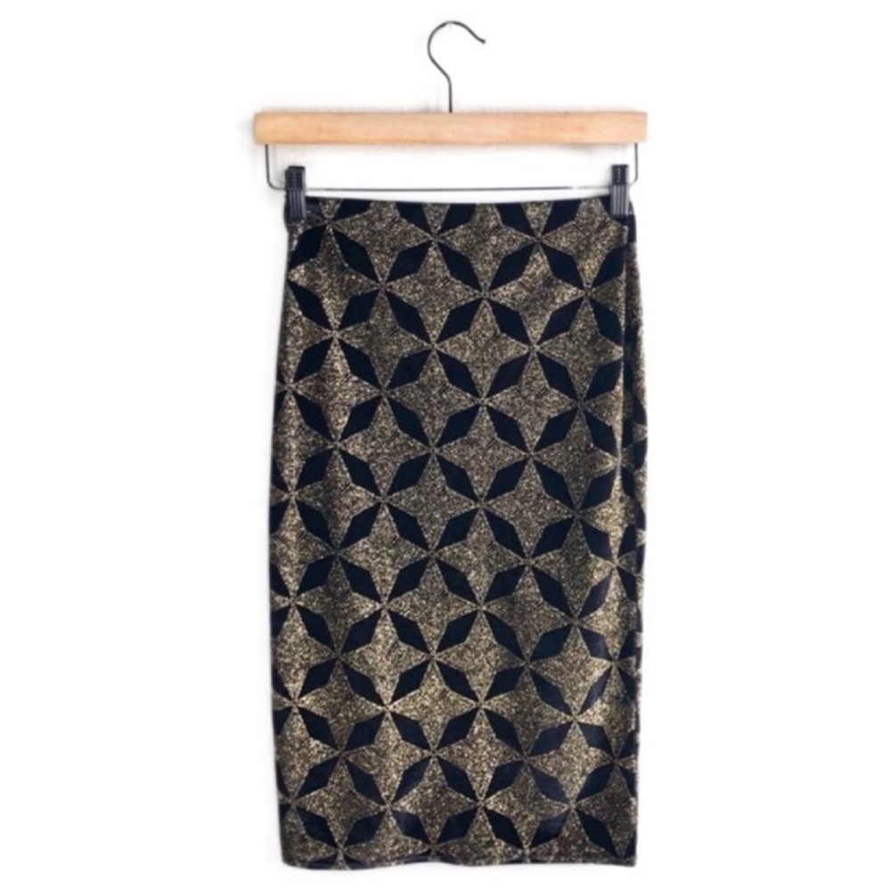 Nonbranded Black&Gold Glitter Velvet Midi Skirt.